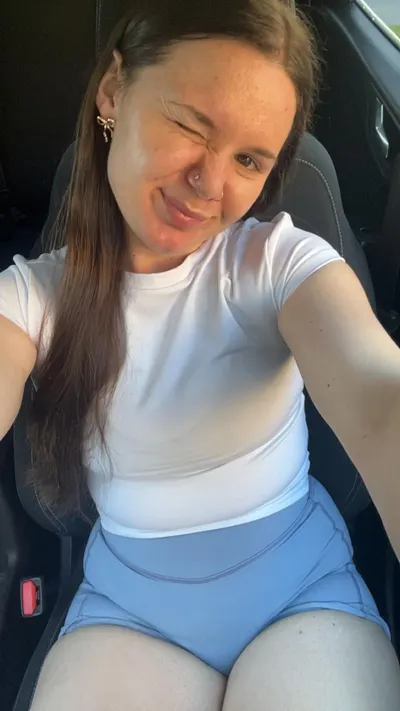 Amatoare sexi #1009 – Amatoare, brunetă